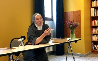 UNE JOURNÉE POUR DÉCOUVRIR LA GRANDEUR DU CŒUR DE LA FEMME