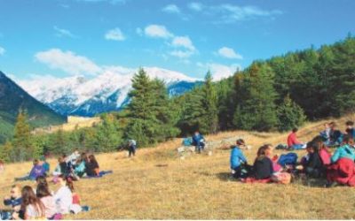 UNE ÉCOLE À LA MONTAGNE, UNE ÉCOLE DE LA MONTAGNE